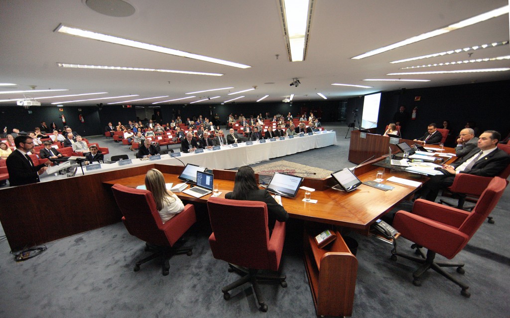 bancoImagemFotoAudiencia_AP_293661